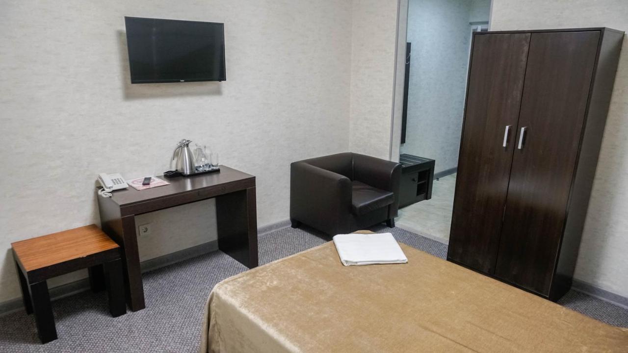 Artastana Hotel Екстериор снимка