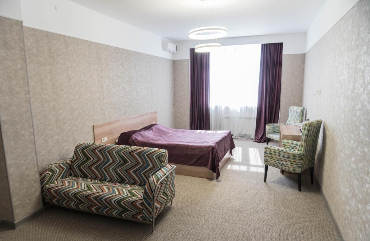 Artastana Hotel Екстериор снимка