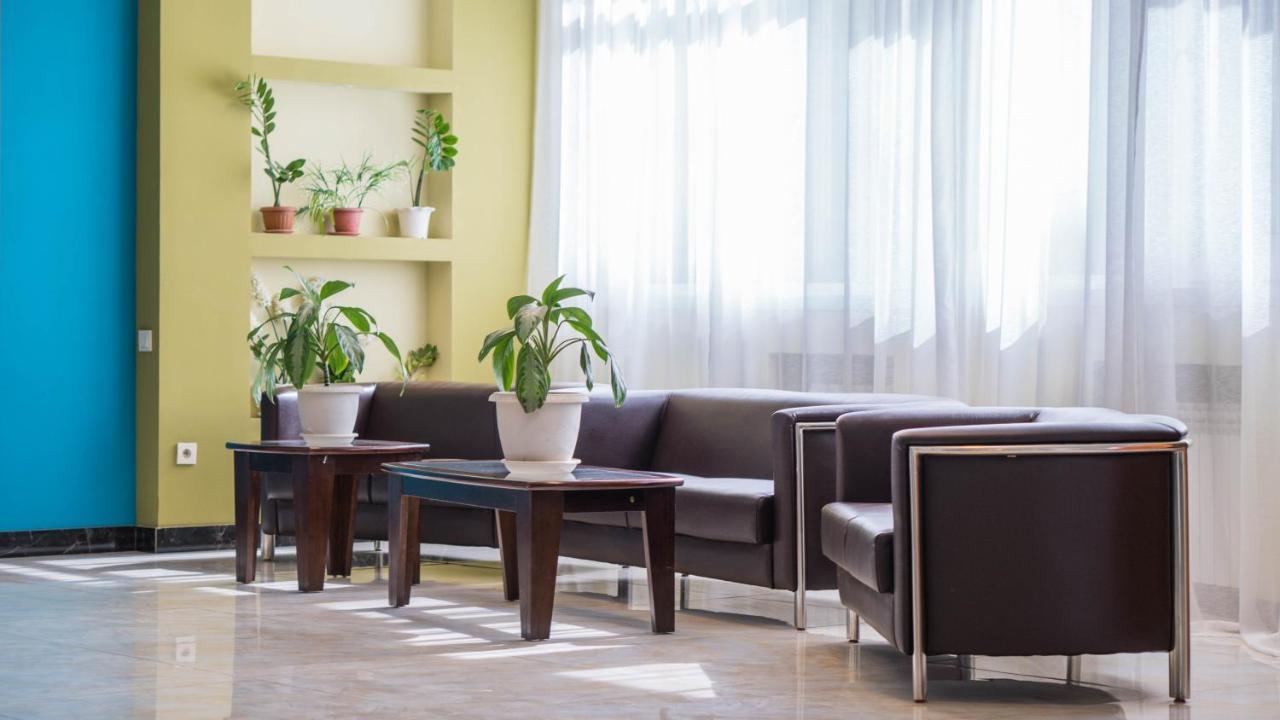 Artastana Hotel Екстериор снимка